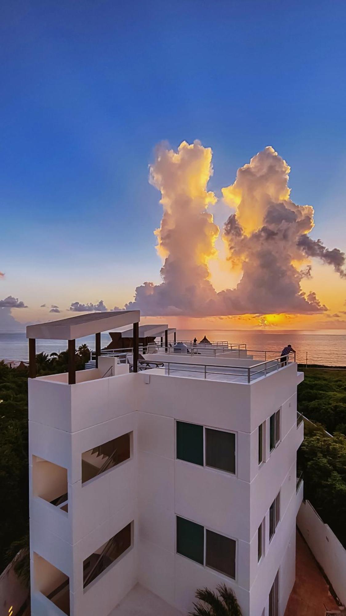 Azulea Isla Mujeres Hotel Exteriör bild